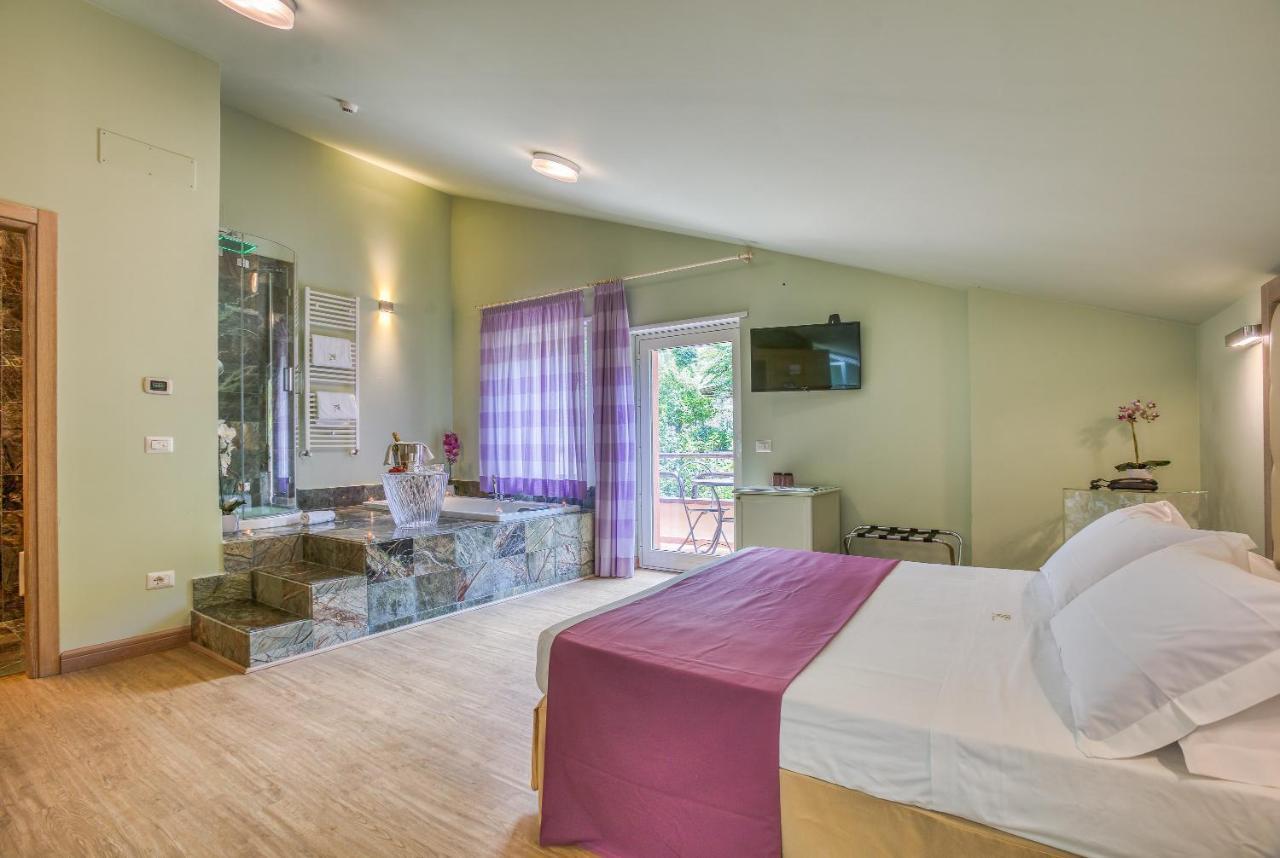 Des Reves Hotel 4*